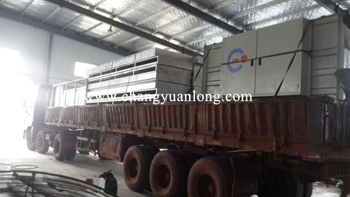 無膠（jiāo）棉設備裝車發貨